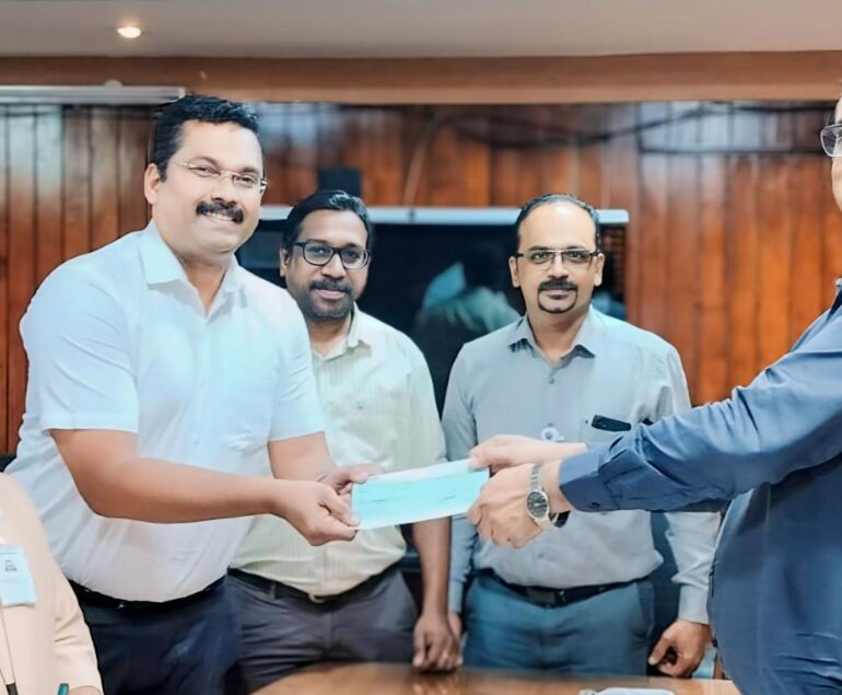 Dr. KM Cherian Institute of Medical Sciences has contributed ₹10 lakh to the CM’s disaster fund for Wayanad. The amount was handed over by Shri Seby Poulose (Chief Operating Officer, KMC Hospital) to Shri Alex Varghese IAS (District Collector of Alappuzha). Fev. Fr. Dr. Alexander Koodarathil (Managing Director, KMC Hospital) expressed his commitment to providing medical assistance to those affected and shared his condolences with those who have lost loved ones and homes.